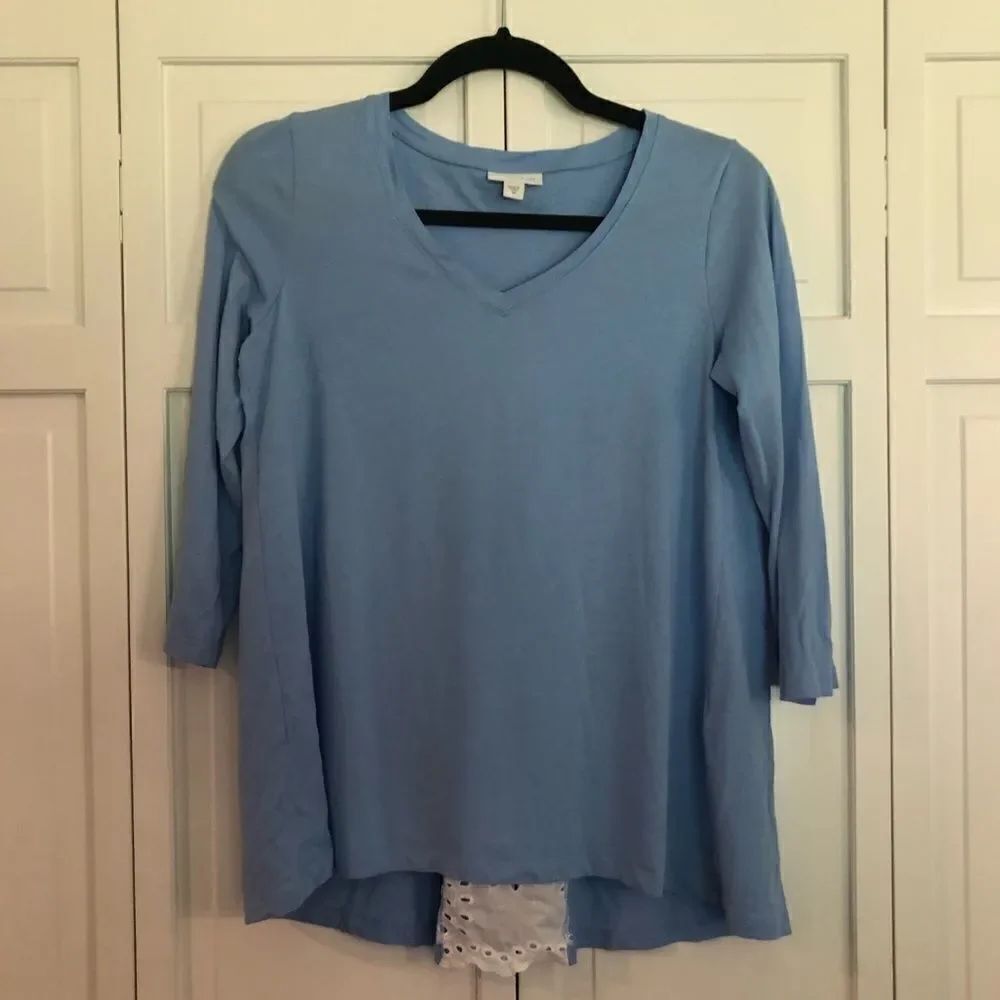 SALE J.jill blue eyelet shirt size xs